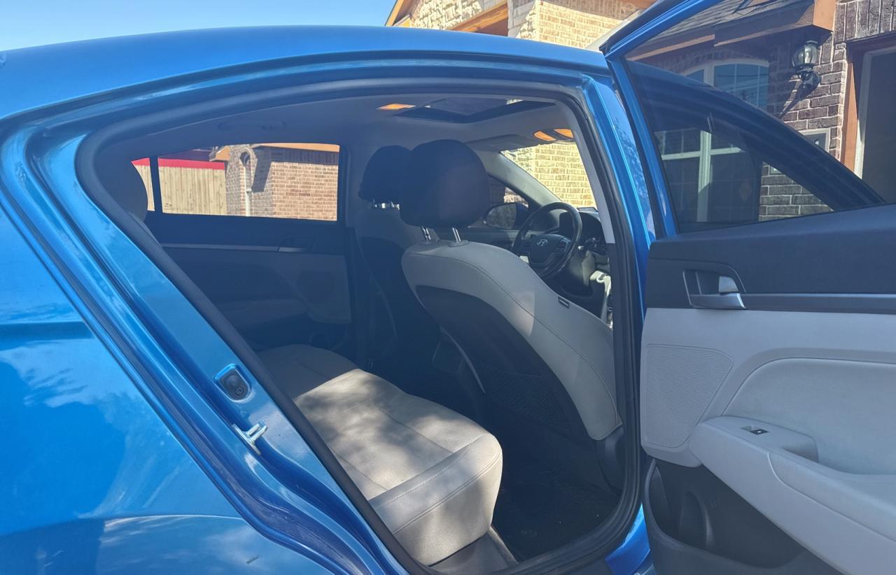 2018 Hyundai Elantra Sel - Image 6