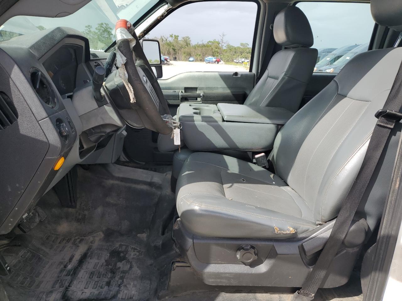 2014 Ford F450 Super Duty - Фото 7