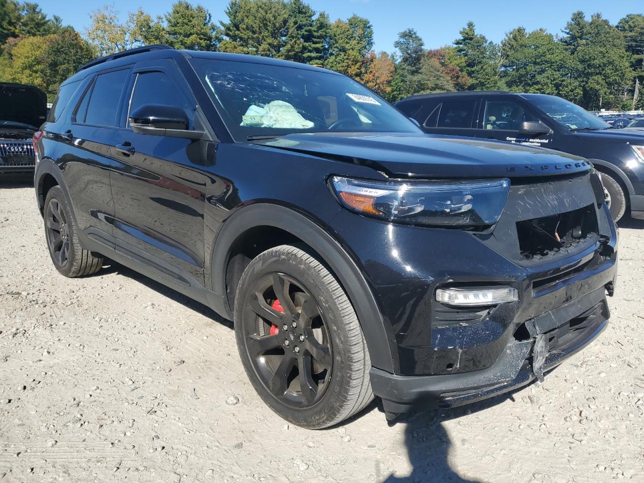 2023 Ford Explorer St - Image 4