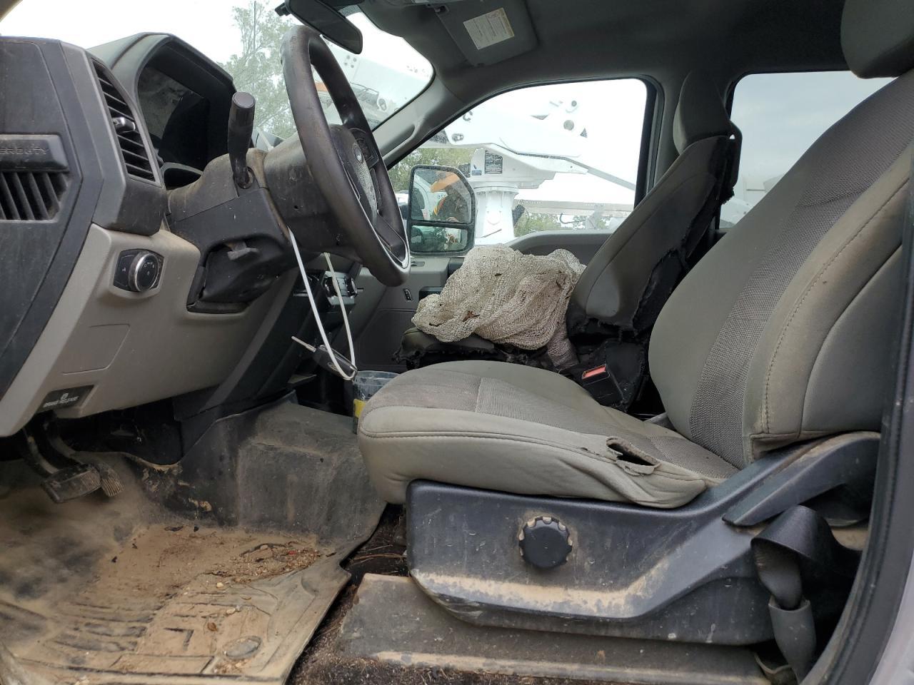 2021 Ford F250 Super Duty - Фото 7