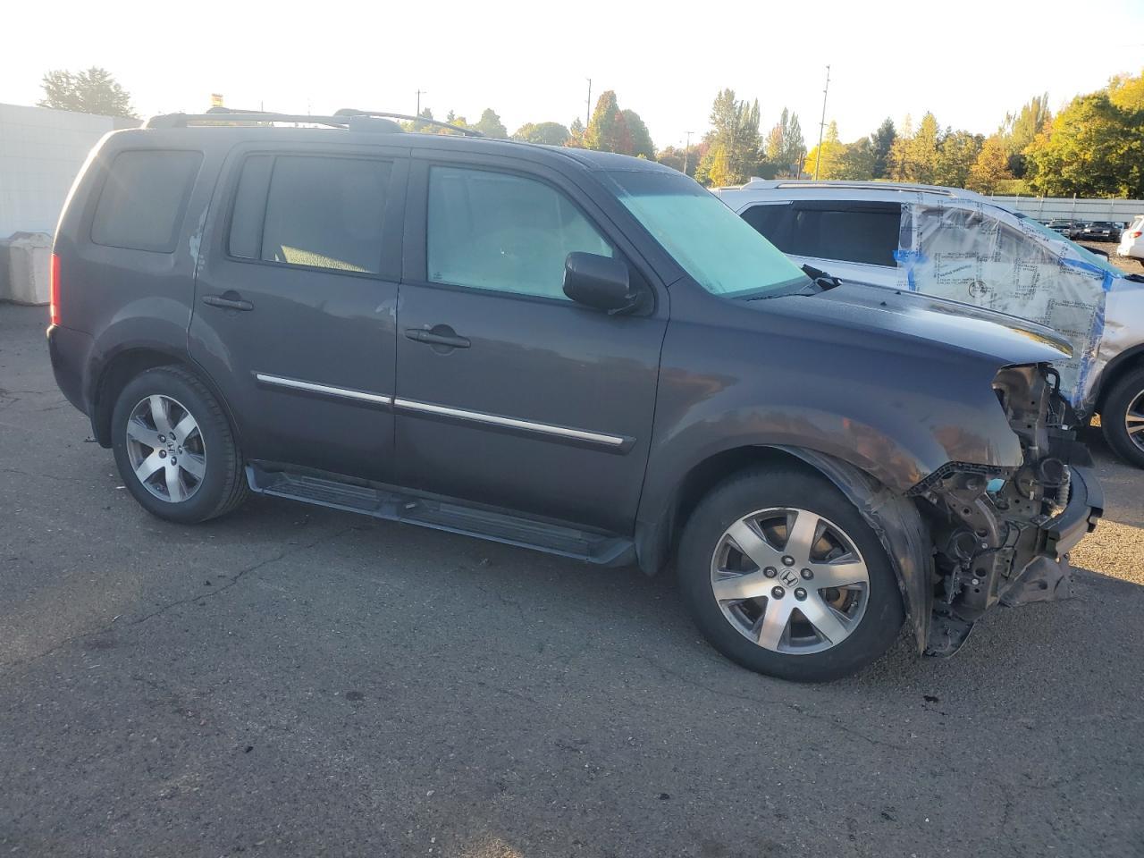 2014 Honda Pilot Touring - Image 4