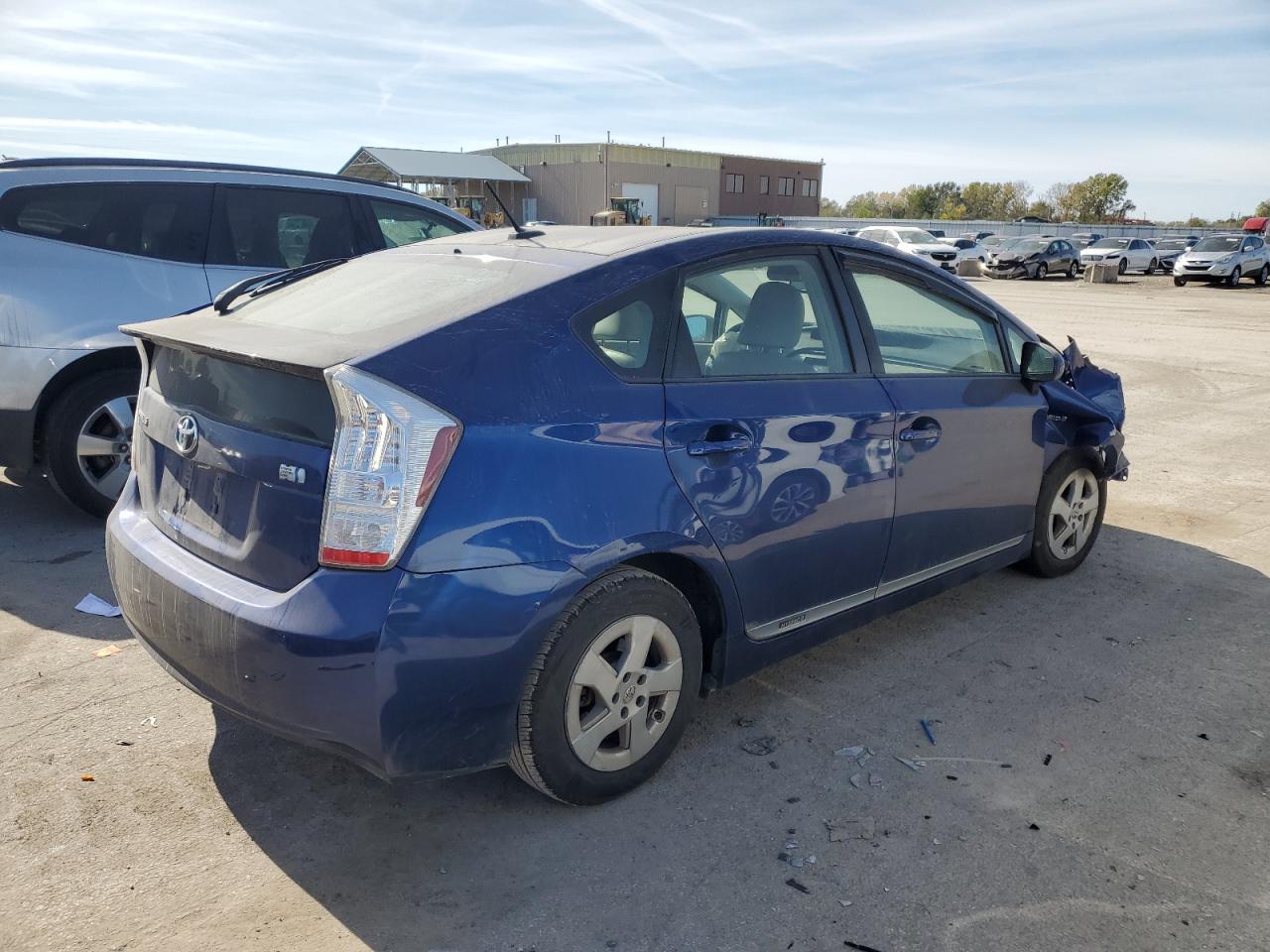 2011 Toyota Prius - Image 3