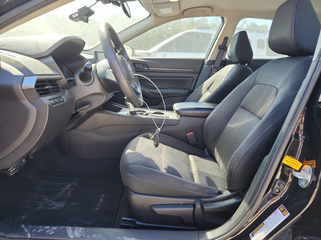 2024 Nissan Altima S - Image 7