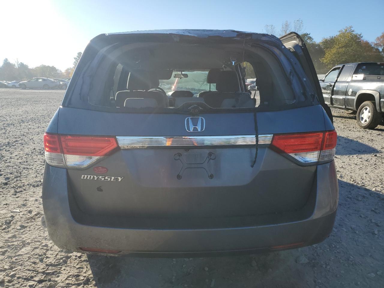 2015 Honda Odyssey Ex - Image 6