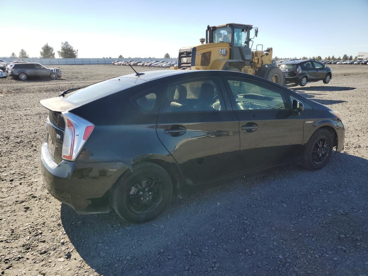 2012 Toyota Prius - Фото 3