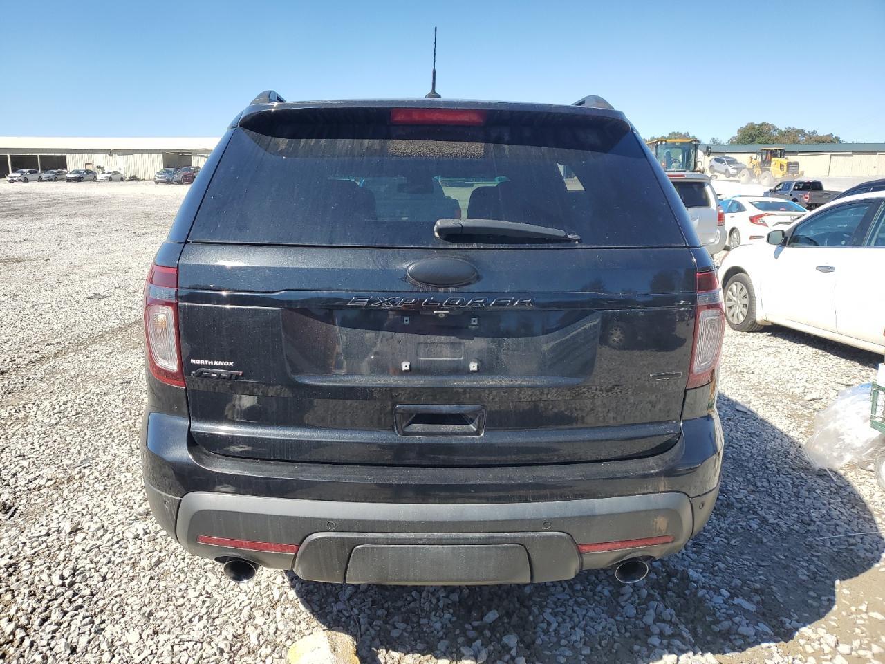 2015 Ford Explorer Sport - Фото 6