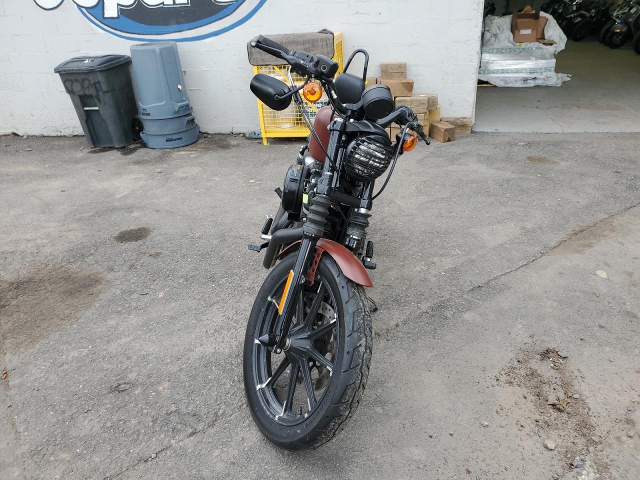 2017 Harley-Davidson Xl883 Iron 883 - Фото 2