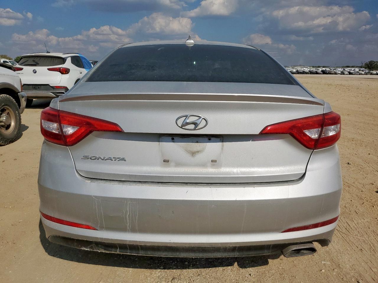 2015 Hyundai Sonata Se - Image 6