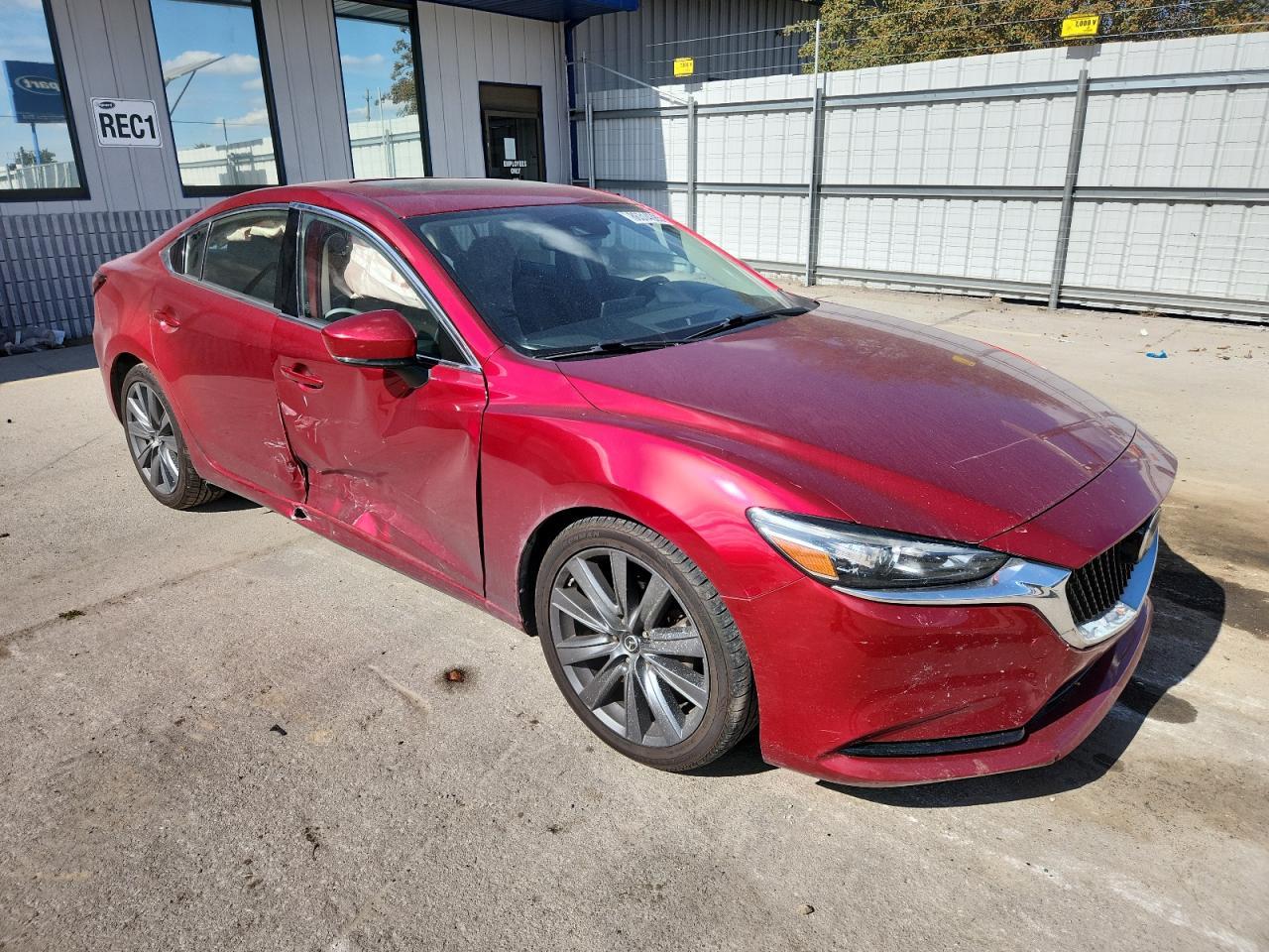 2018 Mazda 6 Grand Touring - Image 4