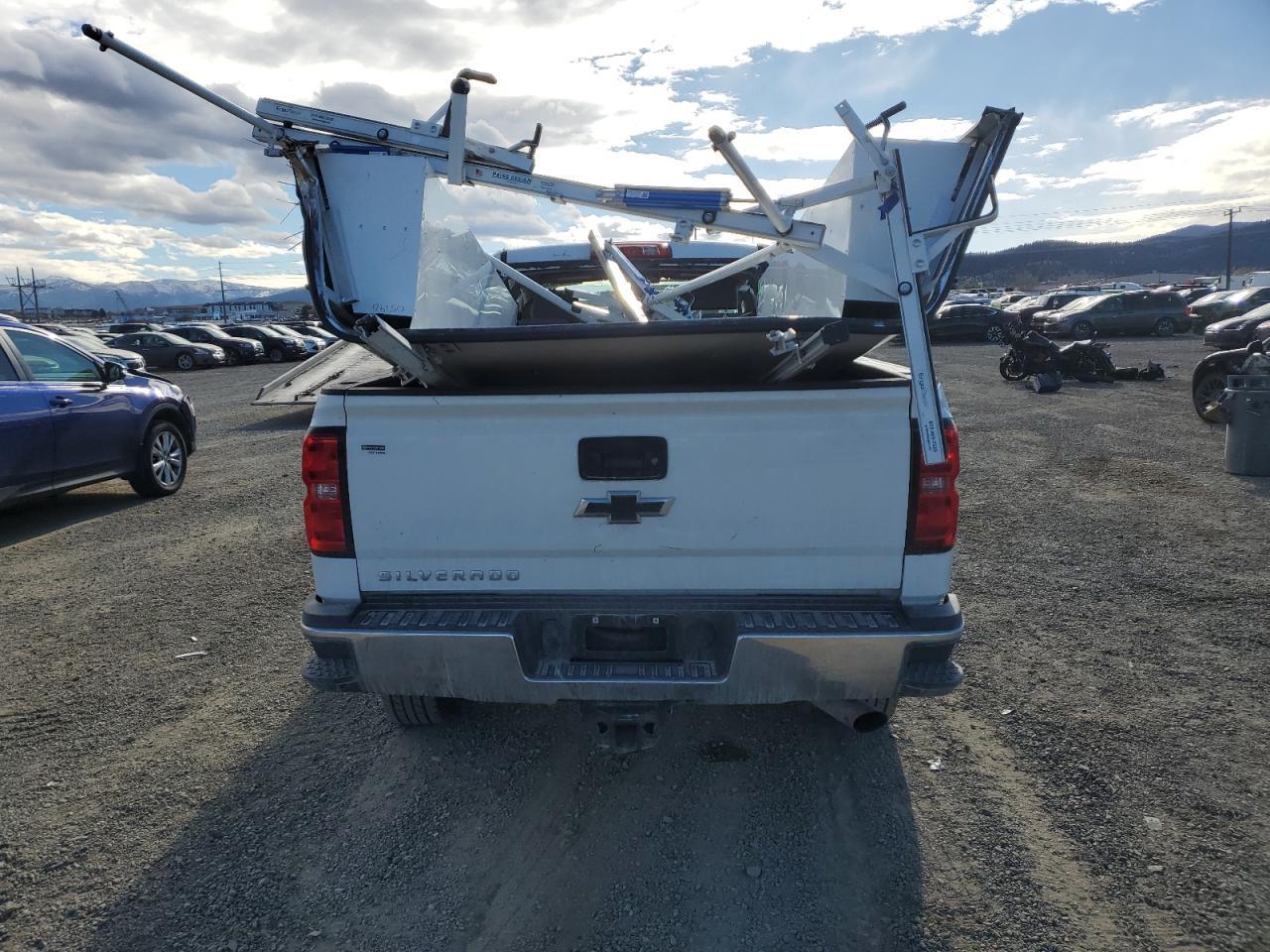 2019 Chevrolet Silverado K2500 Heavy Duty - Фото 6