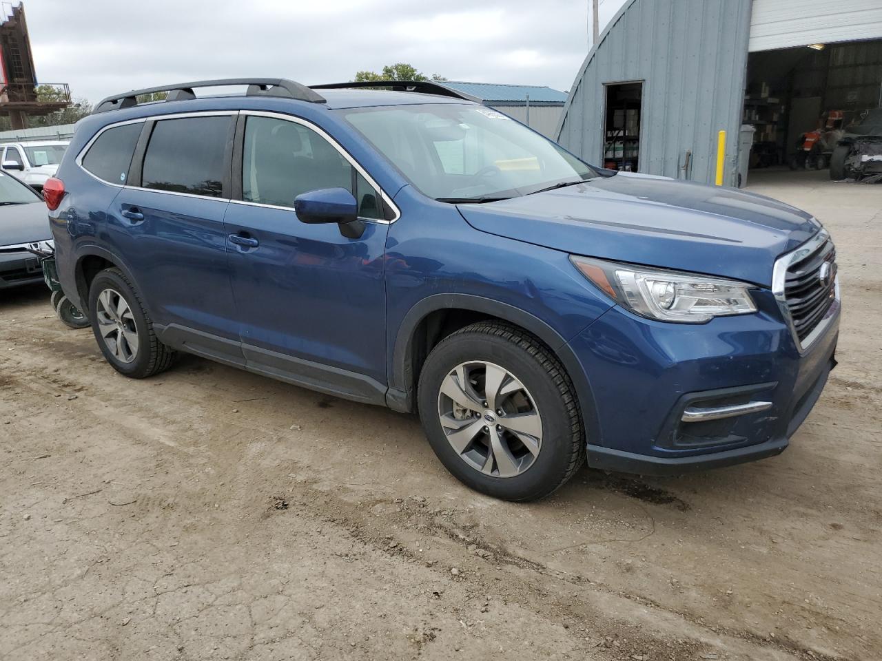 2022 Subaru Ascent Premium - Image 4