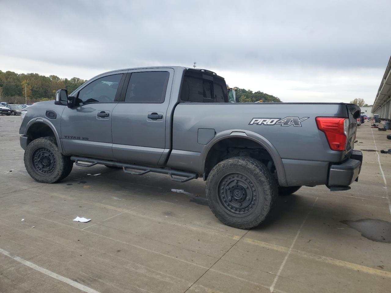 2017 Nissan Titan Xd Sl - Фото 2