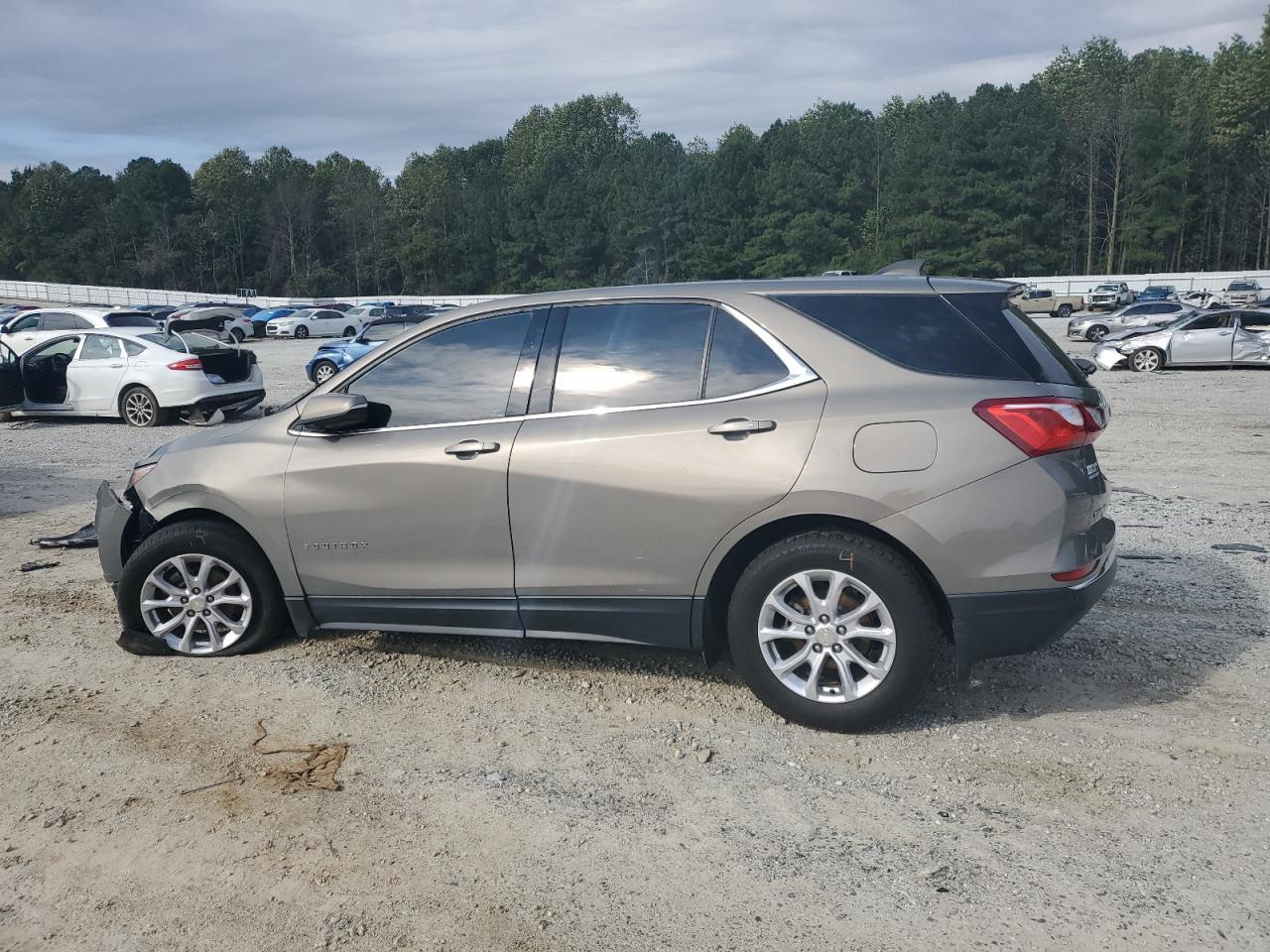 2018 Chevrolet Equinox Lt - Фото 2