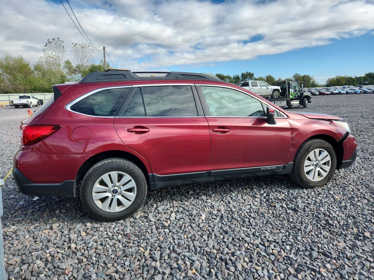 2019 Subaru Outback 2.5I Premium - Фото 3