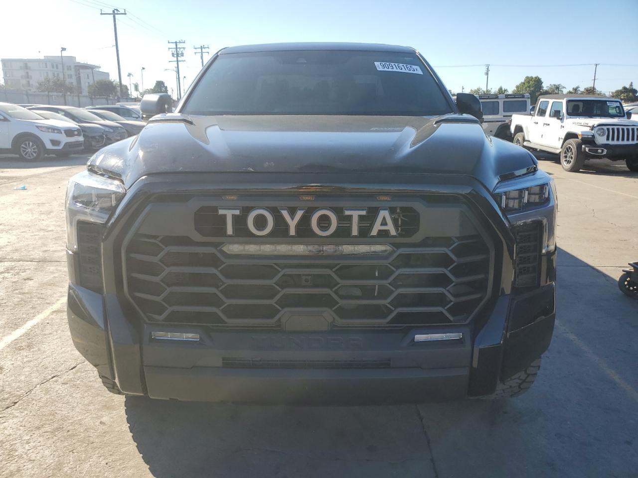 2024 Toyota Tundra Crewmax Limited - Фото 5