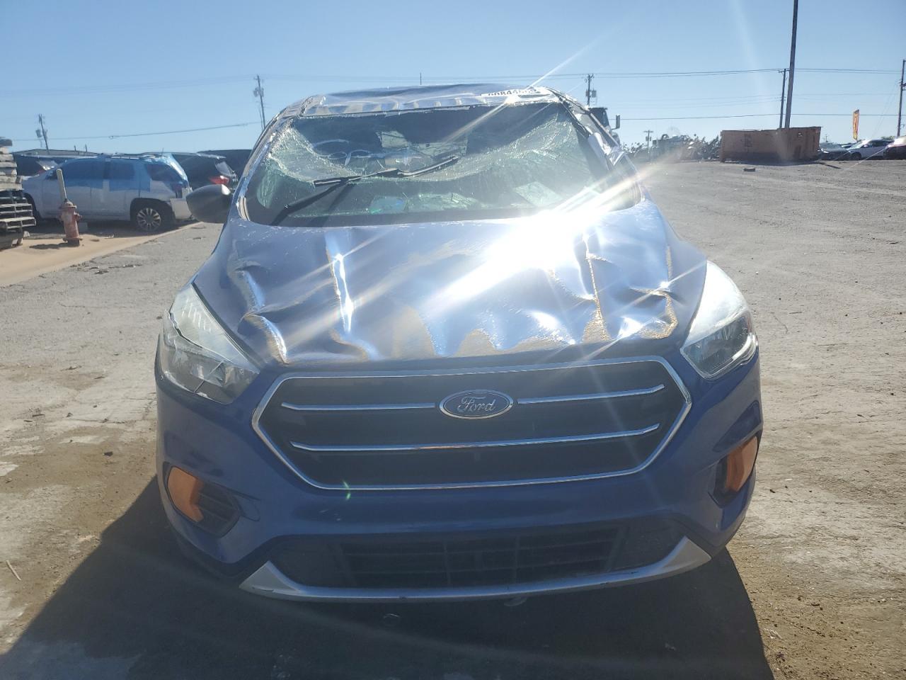 2017 Ford Escape S - Фото 5