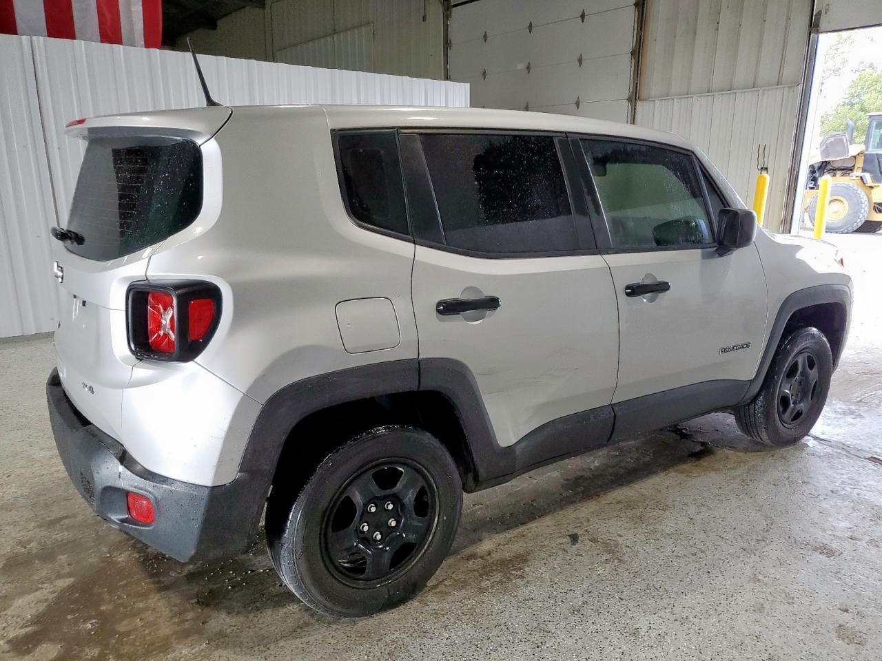 2019 Jeep Renegade Sport - Фото 3