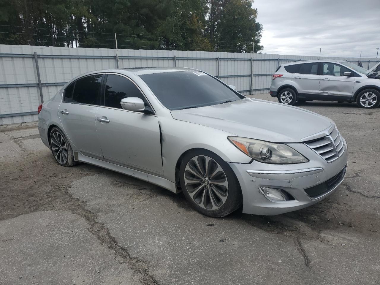 2012 Hyundai Genesis 5.0L - Фото 4