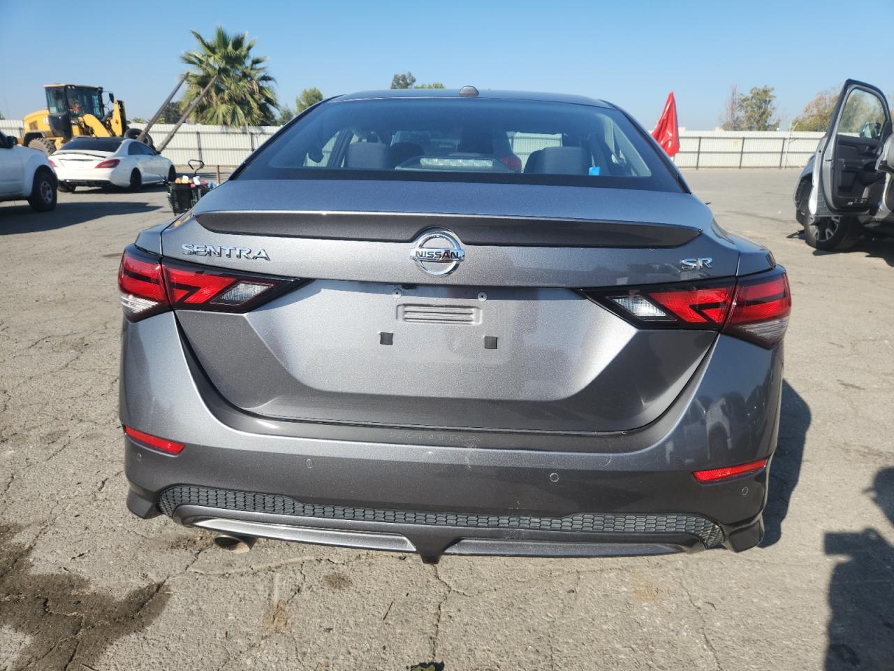 2023 Nissan Sentra Sr - Image 6