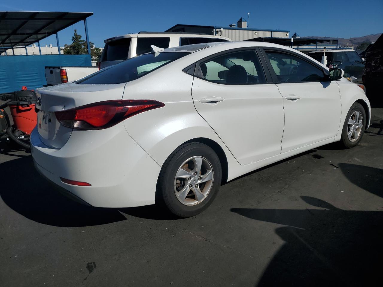 2015 Hyundai Elantra Se - Фото 3