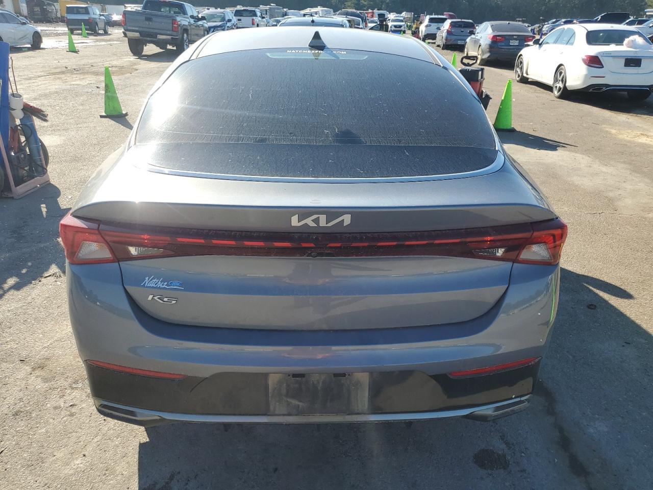 2022 Kia K5 Lxs - Image 6