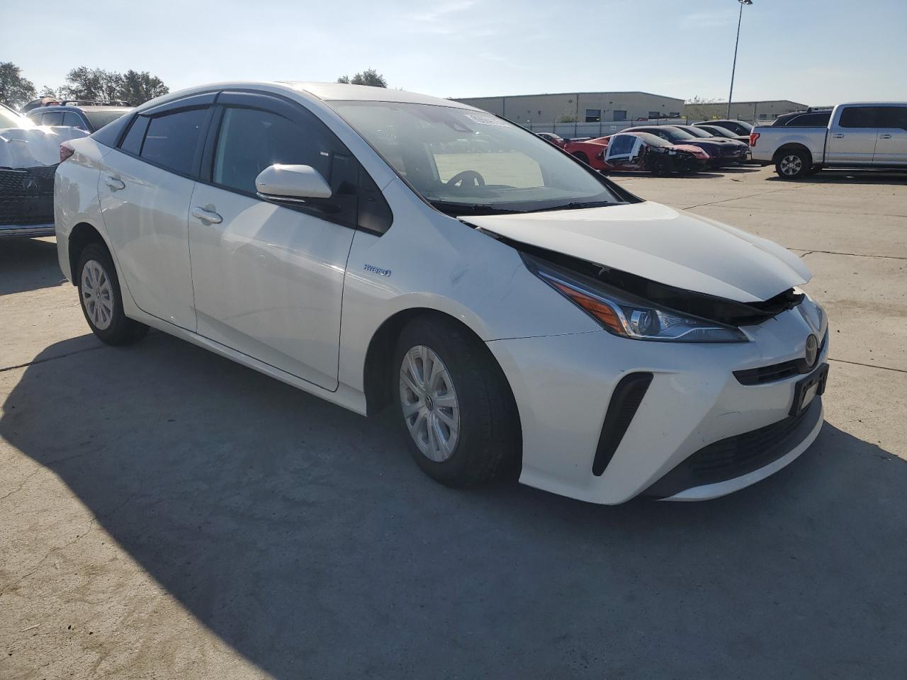2019 Toyota Prius - Image 4