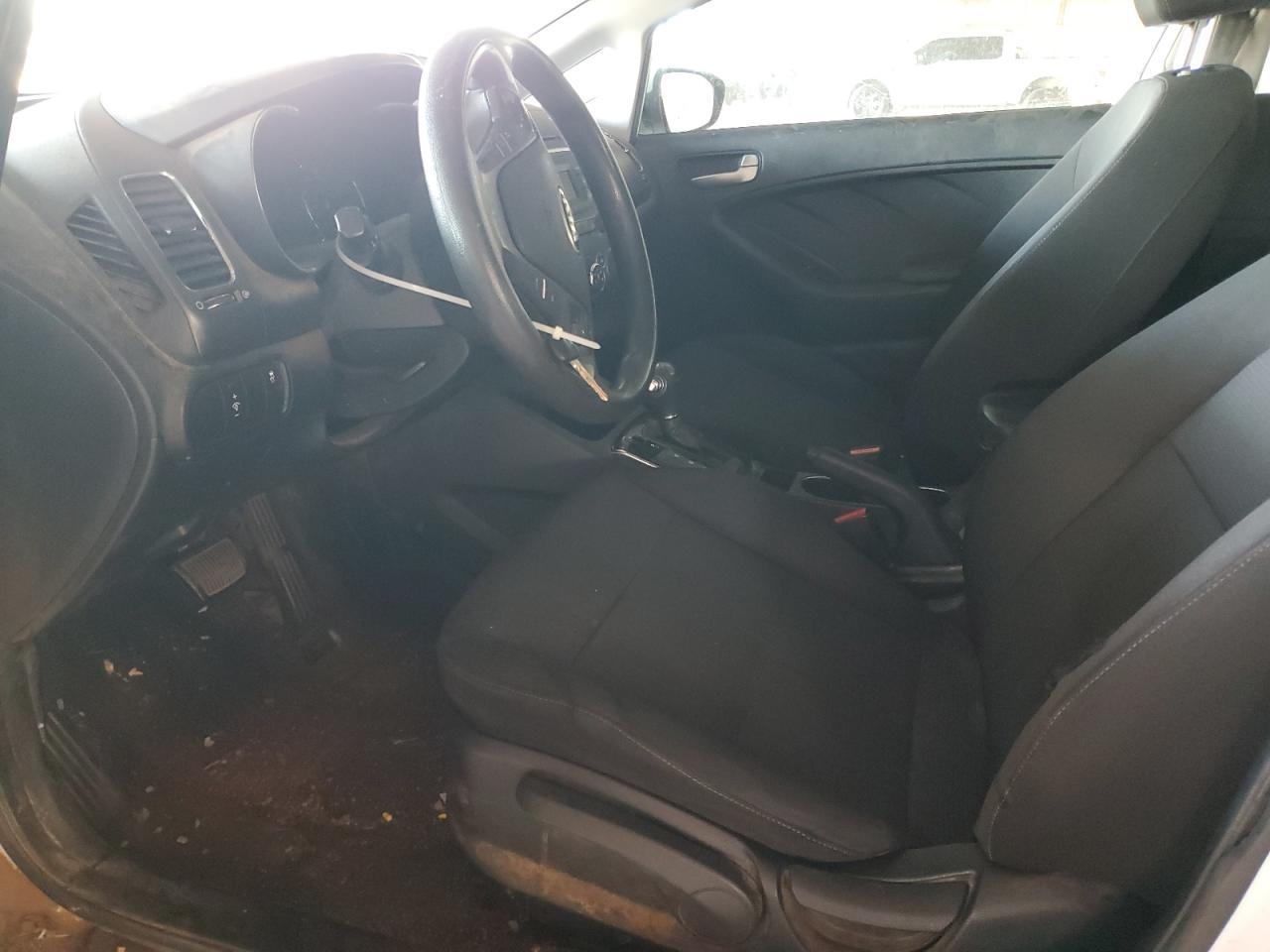 2017 Kia Forte Lx - Image 7