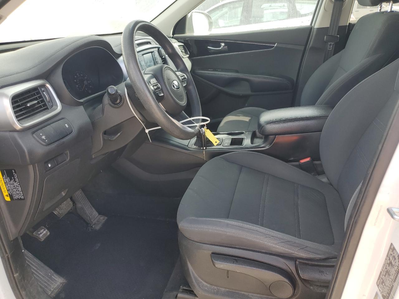 2017 Kia Sorento Lx - Image 7