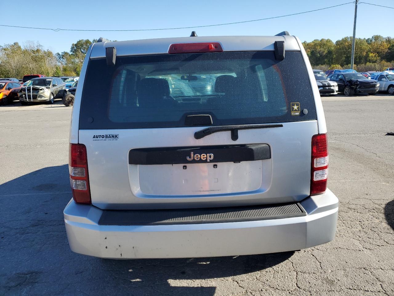 2012 Jeep Liberty Sport - Фото 6