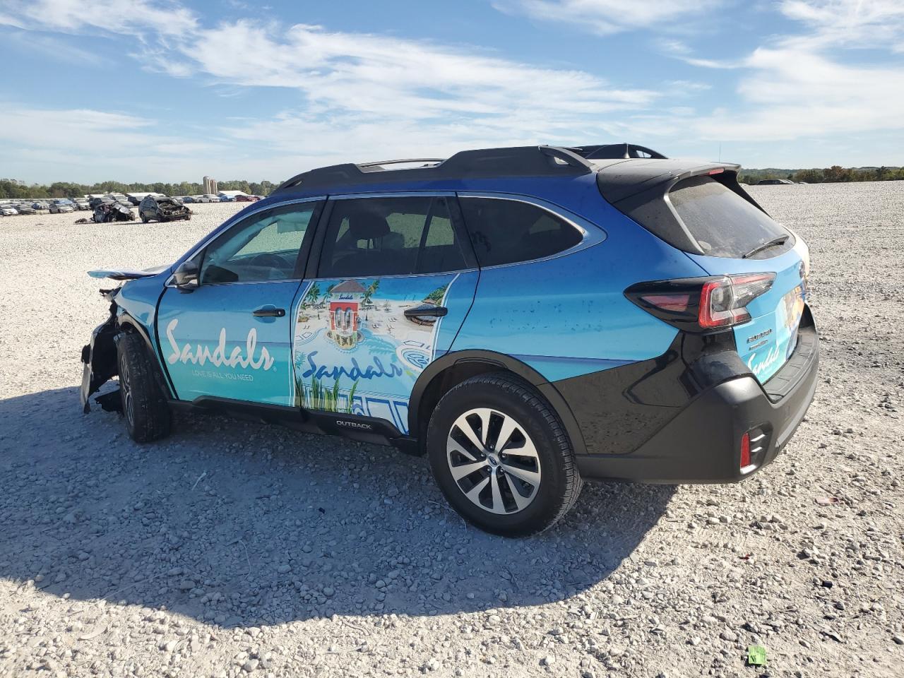 2021 Subaru Outback Premium - Фото 2