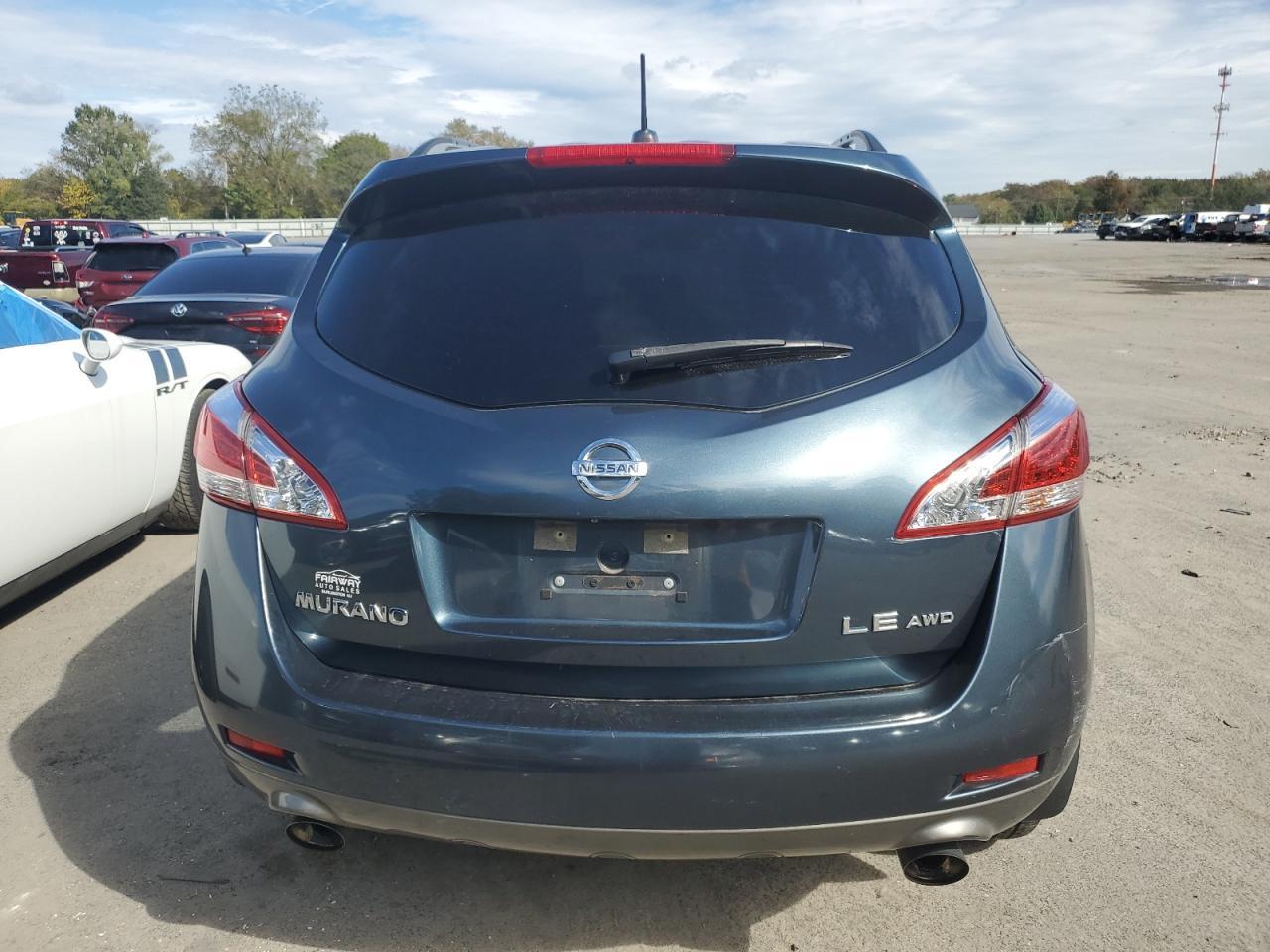 2011 Nissan Murano S - Фото 6