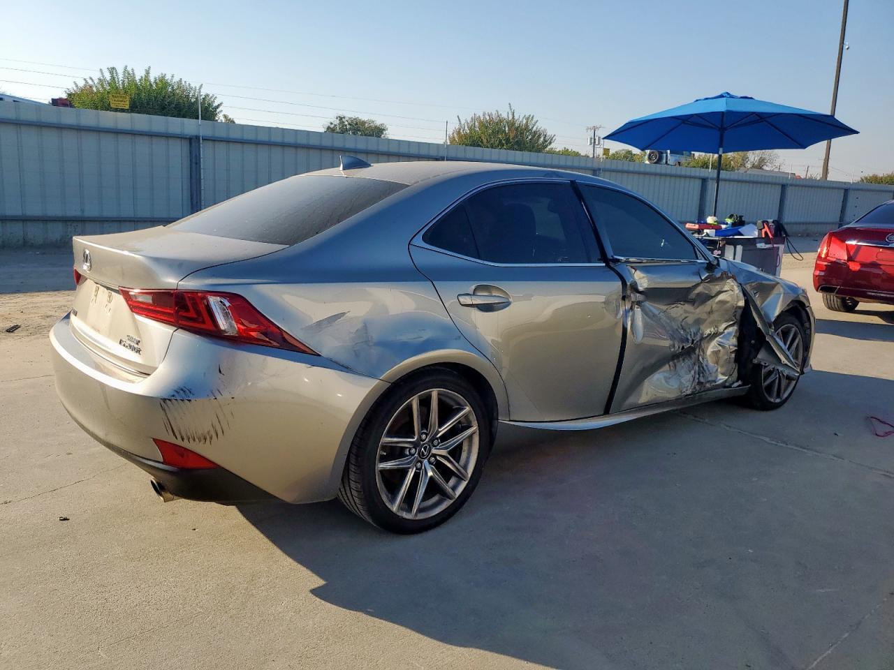 2016 Lexus Is 200T - Image 3