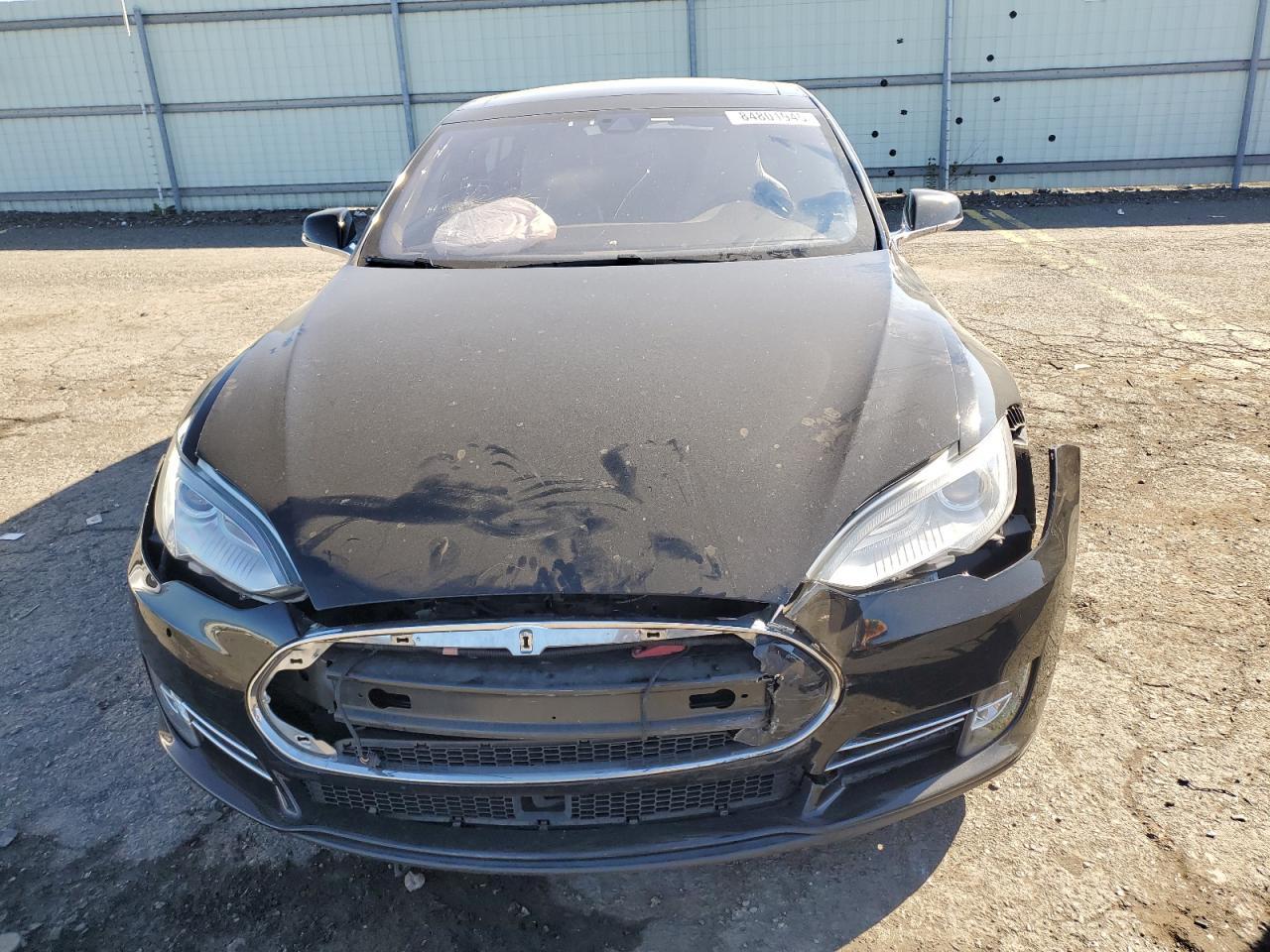 2015 Tesla Model S 85D - Фото 5