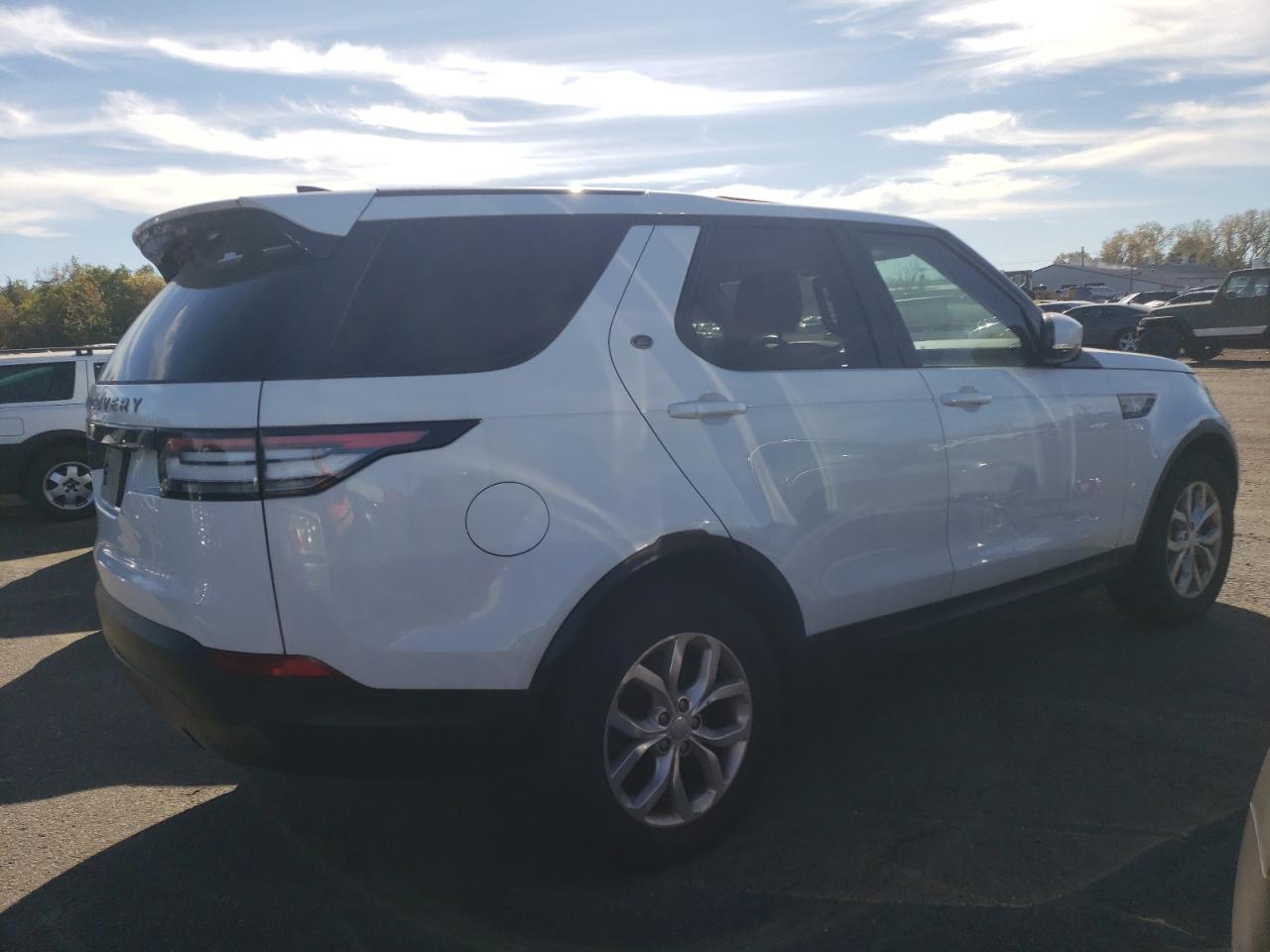 2020 Land Rover Discovery Se - Фото 3