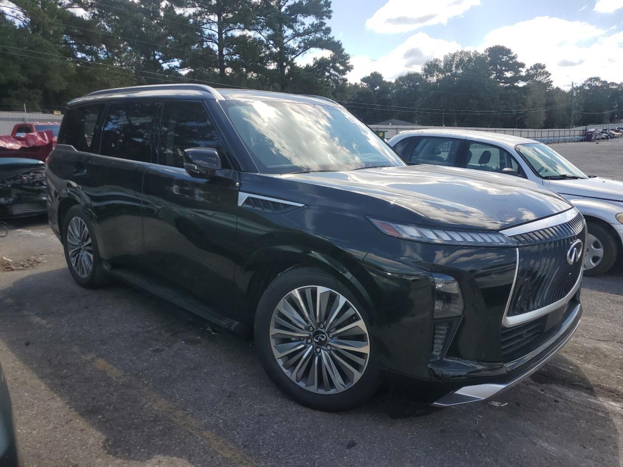 2025 Infiniti Qx80 Luxe - Image 4