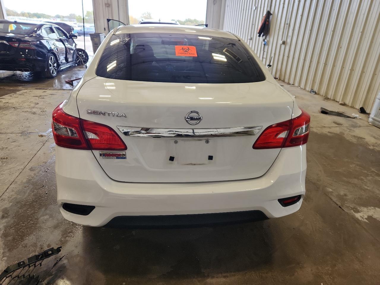 2019 Nissan Sentra S - Фото 6