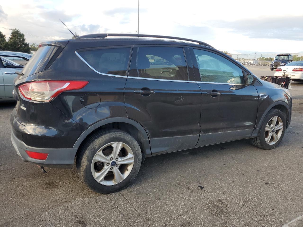 2016 Ford Escape Se - Фото 3