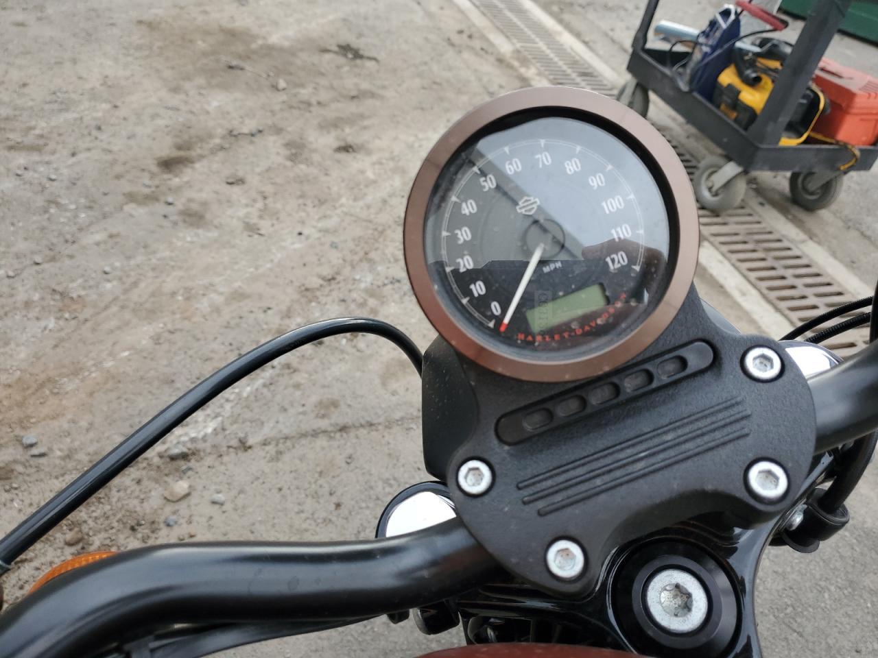 2017 Harley-Davidson Xl883 Iron 883 - Фото 7