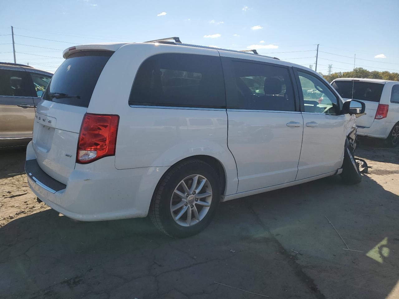 2018 Dodge Grand Caravan Sxt - Фото 3