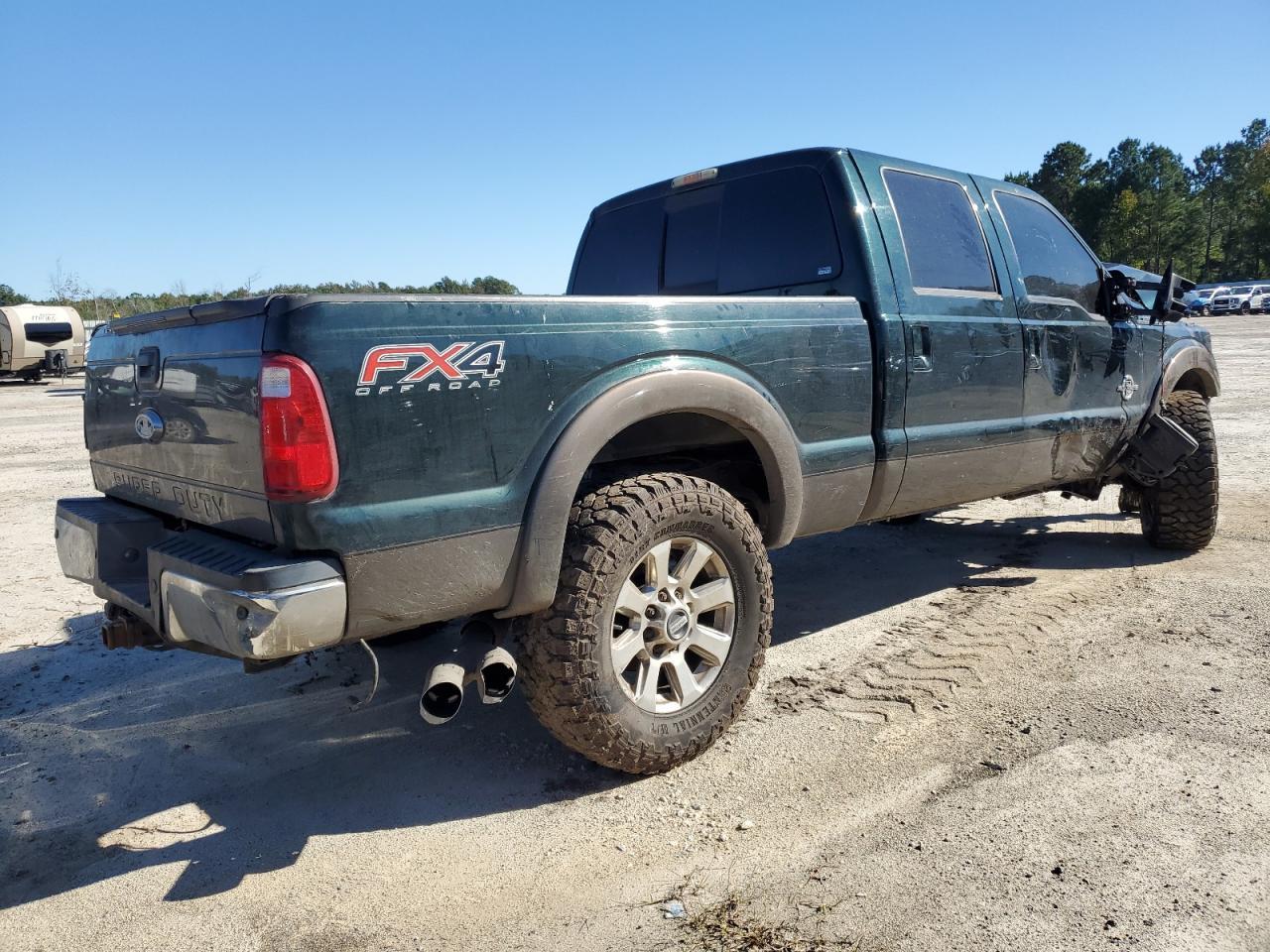 2016 Ford F250 Super Duty - Image 4