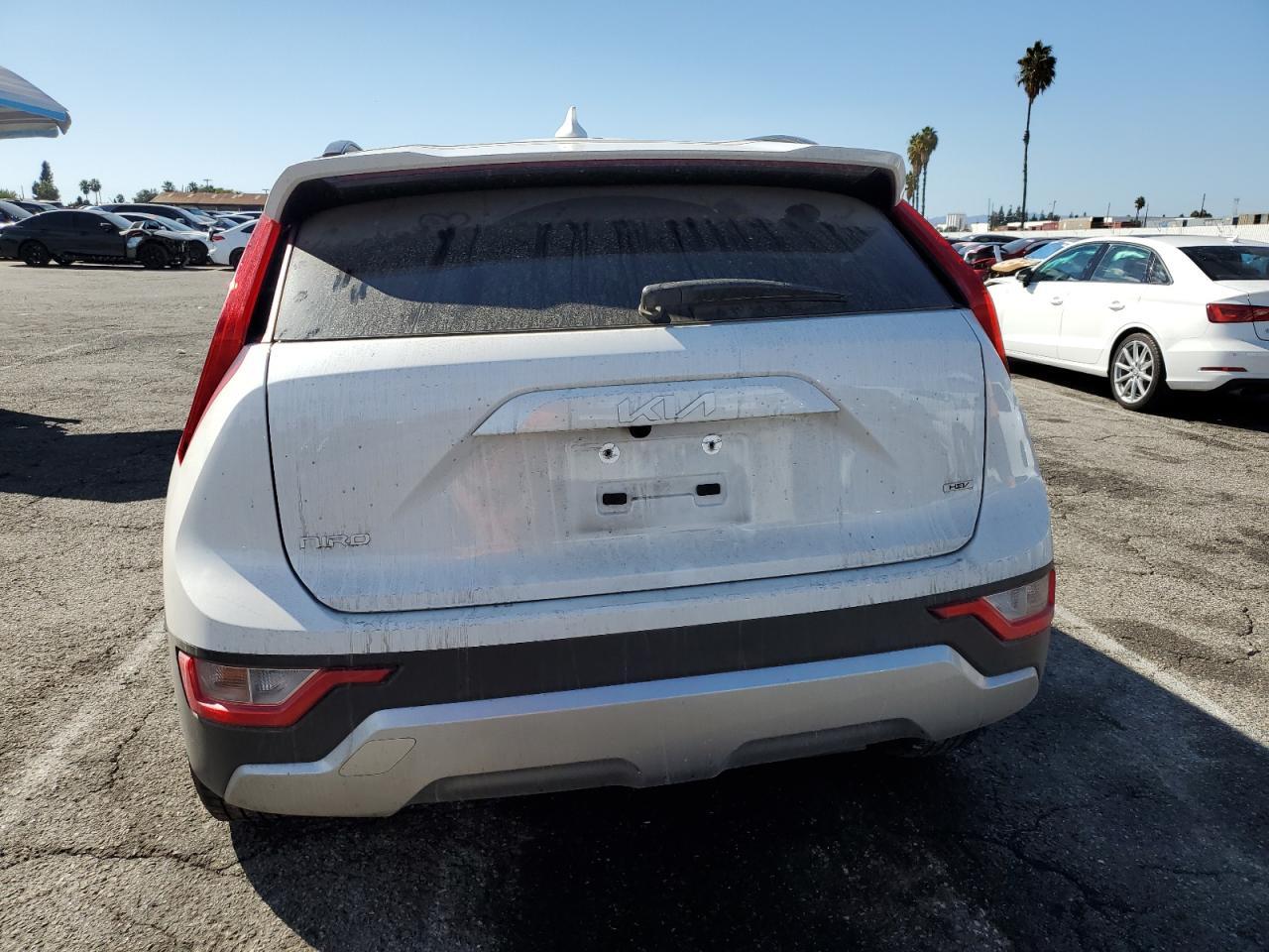 2025 Kia Niro Lx - Фото 6