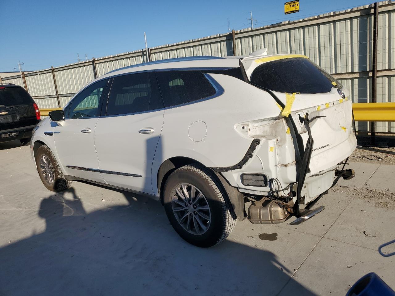 2022 Buick Enclave Premium - Фото 2