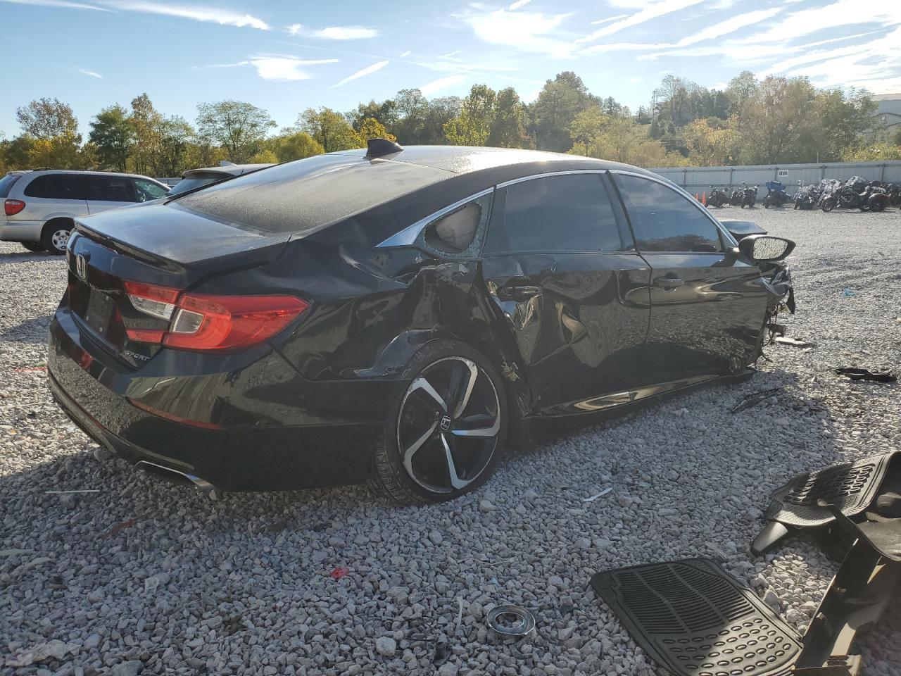 2020 Honda Accord Sport - Фото 3