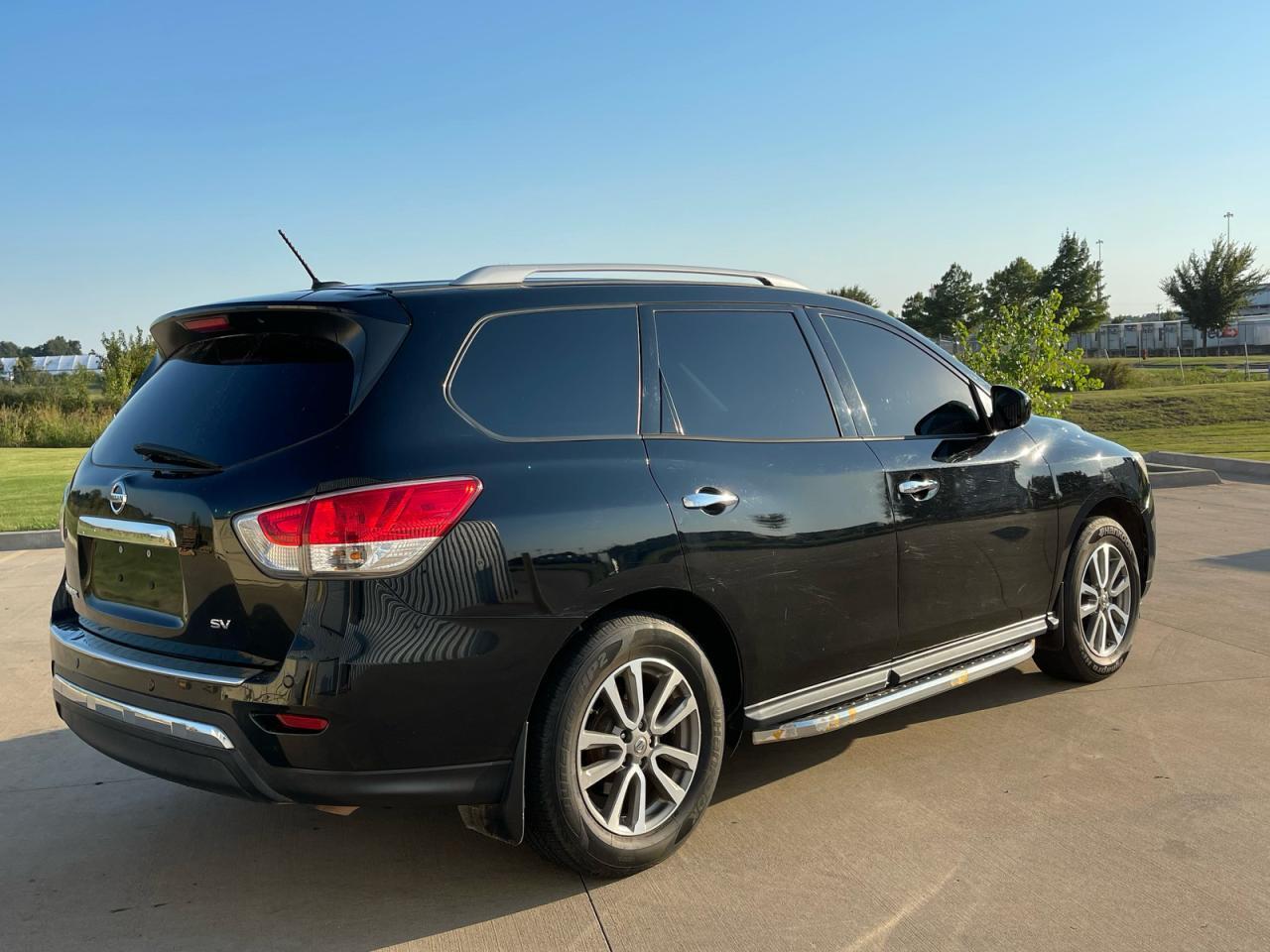 2014 Nissan Pathfinder S - Фото 4