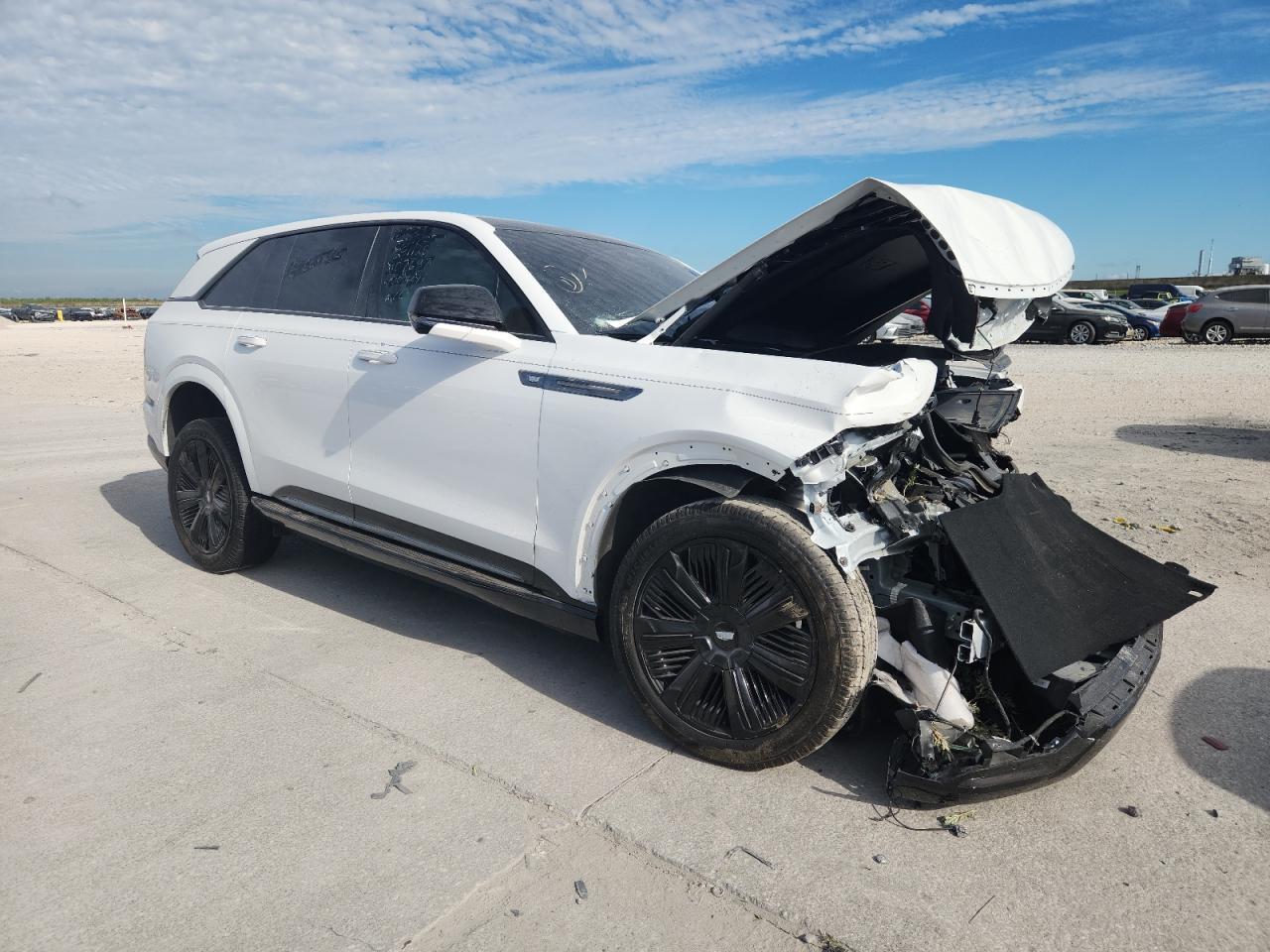 2025 Cadillac Escalade Iq Sport-1 - Фото 4