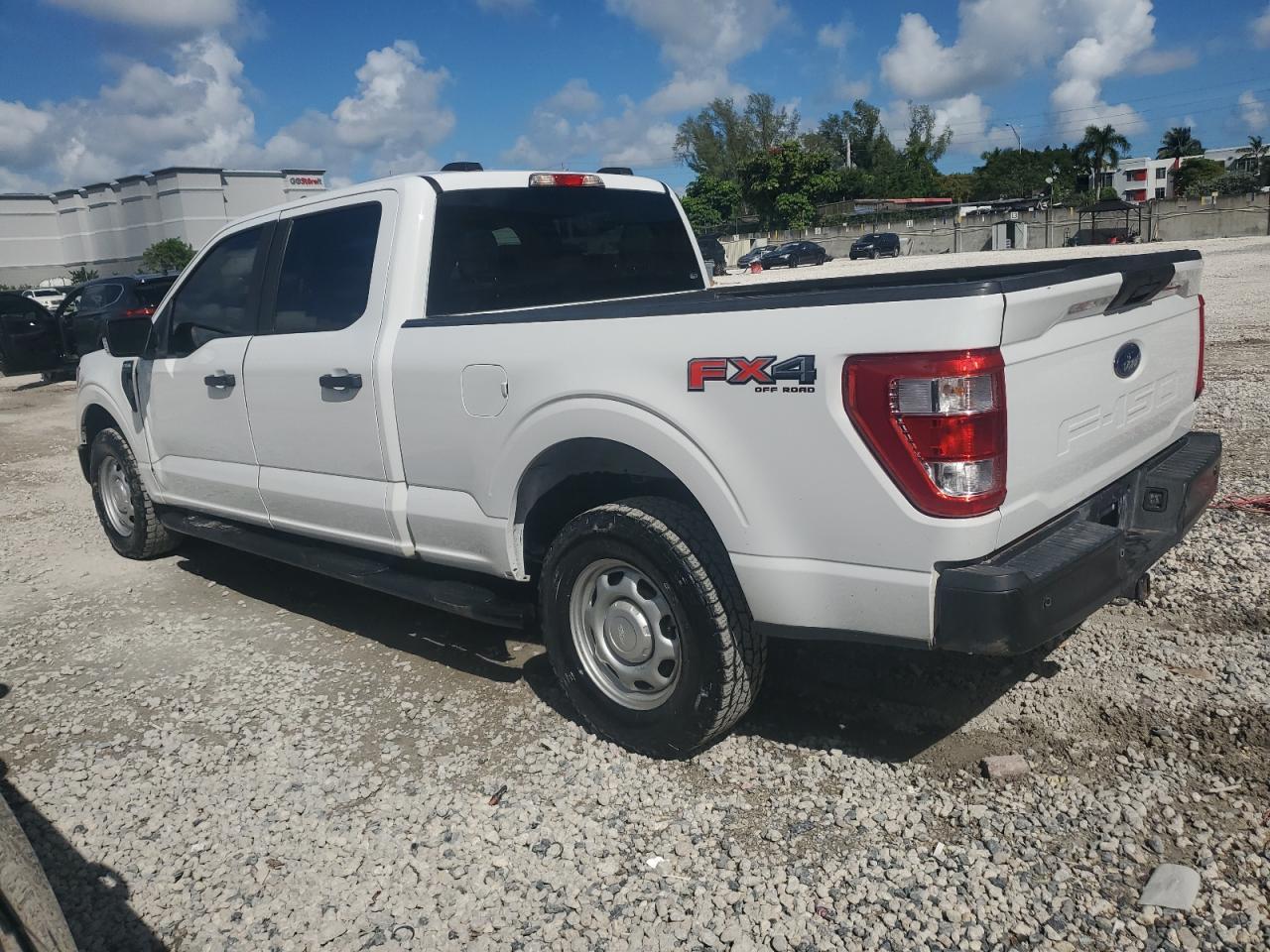 2021 Ford F150 Supercrew - Фото 2