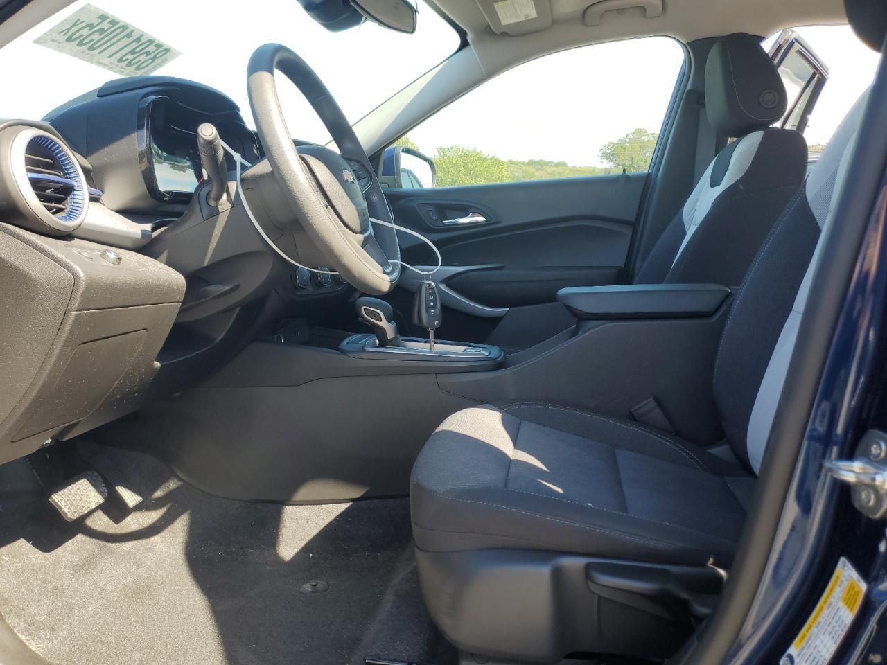 2024 Chevrolet Trax Ls - Image 7
