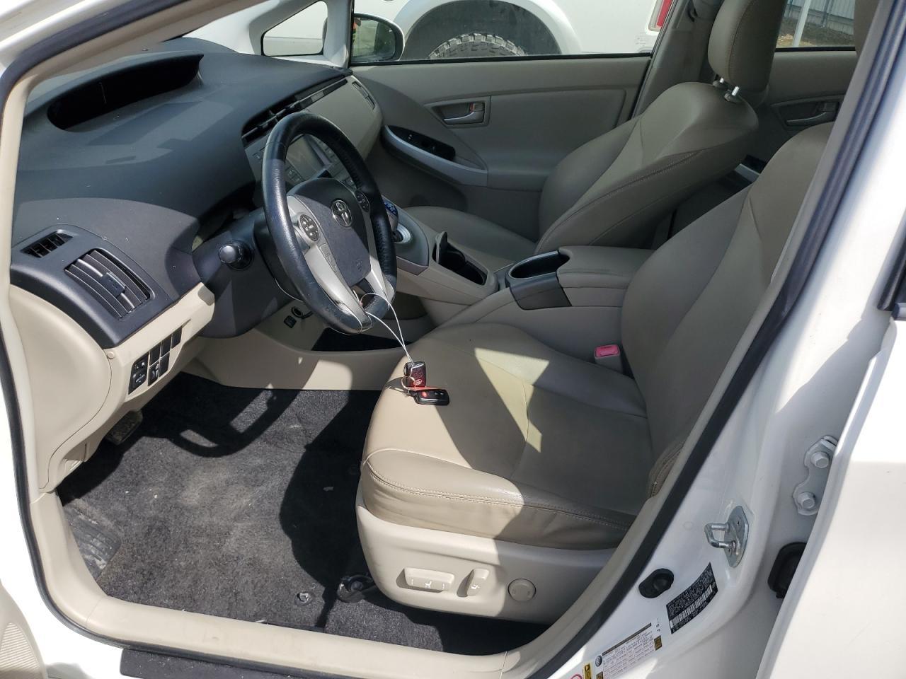 2012 Toyota Prius - Фото 7