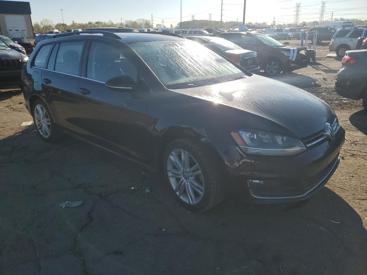 2015 Volkswagen Golf Sportwagen Tdi S - Фото 4