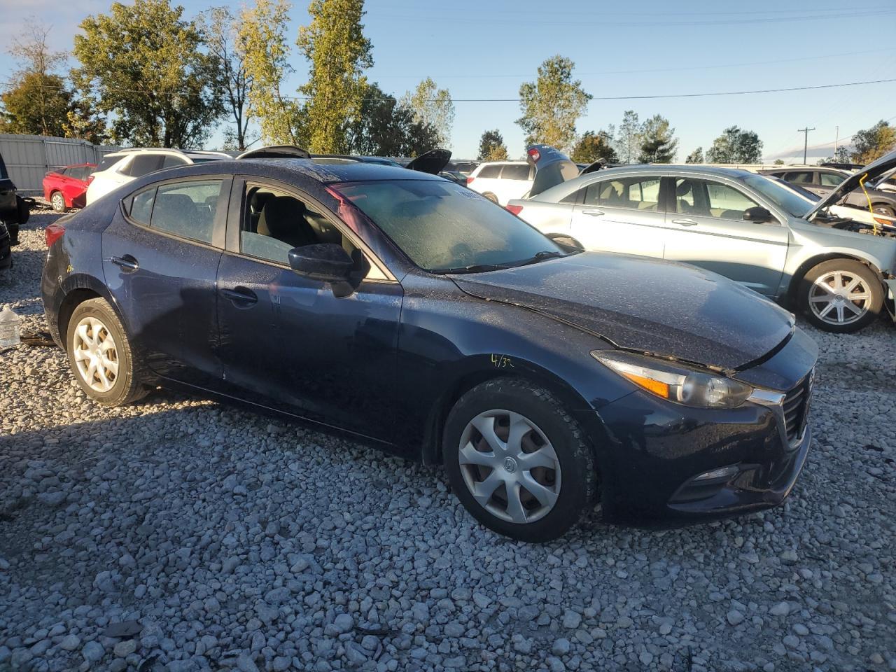 2017 Mazda 3 Sport - Image 4